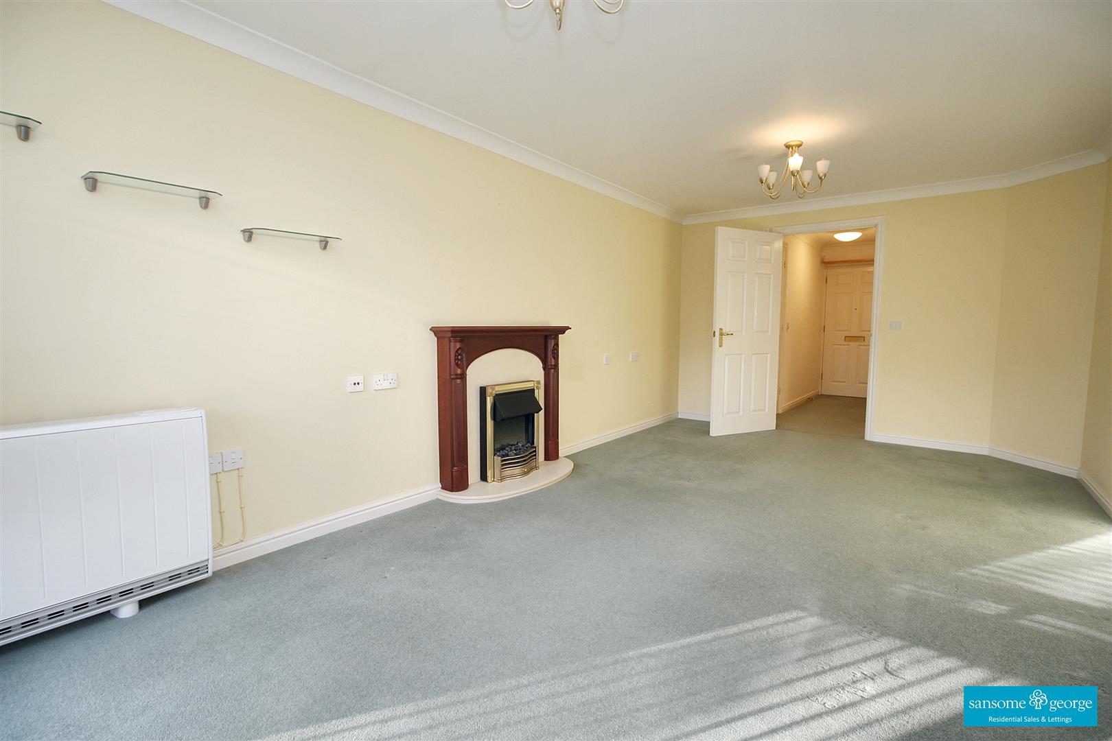 1 bed property in Chieveley Close, Tilehurst